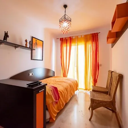 3 Bedroom El Arenal Apartment Marbella